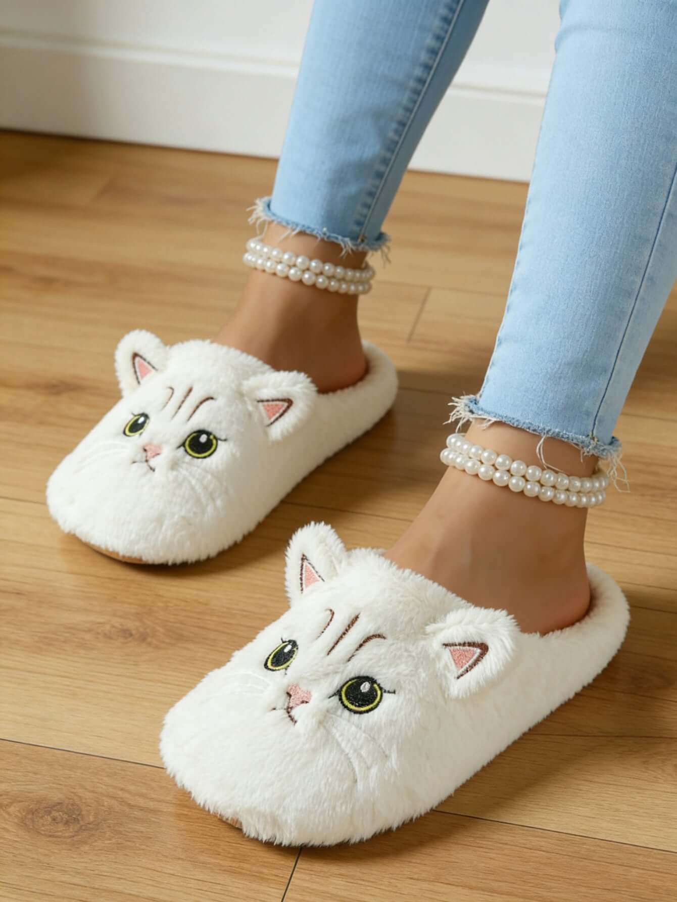 Тапочки оптом | Мягкие пушистые тапочки с кошачьей мордочкой для женщин, зимняя теплая домашняя обувь оптом 