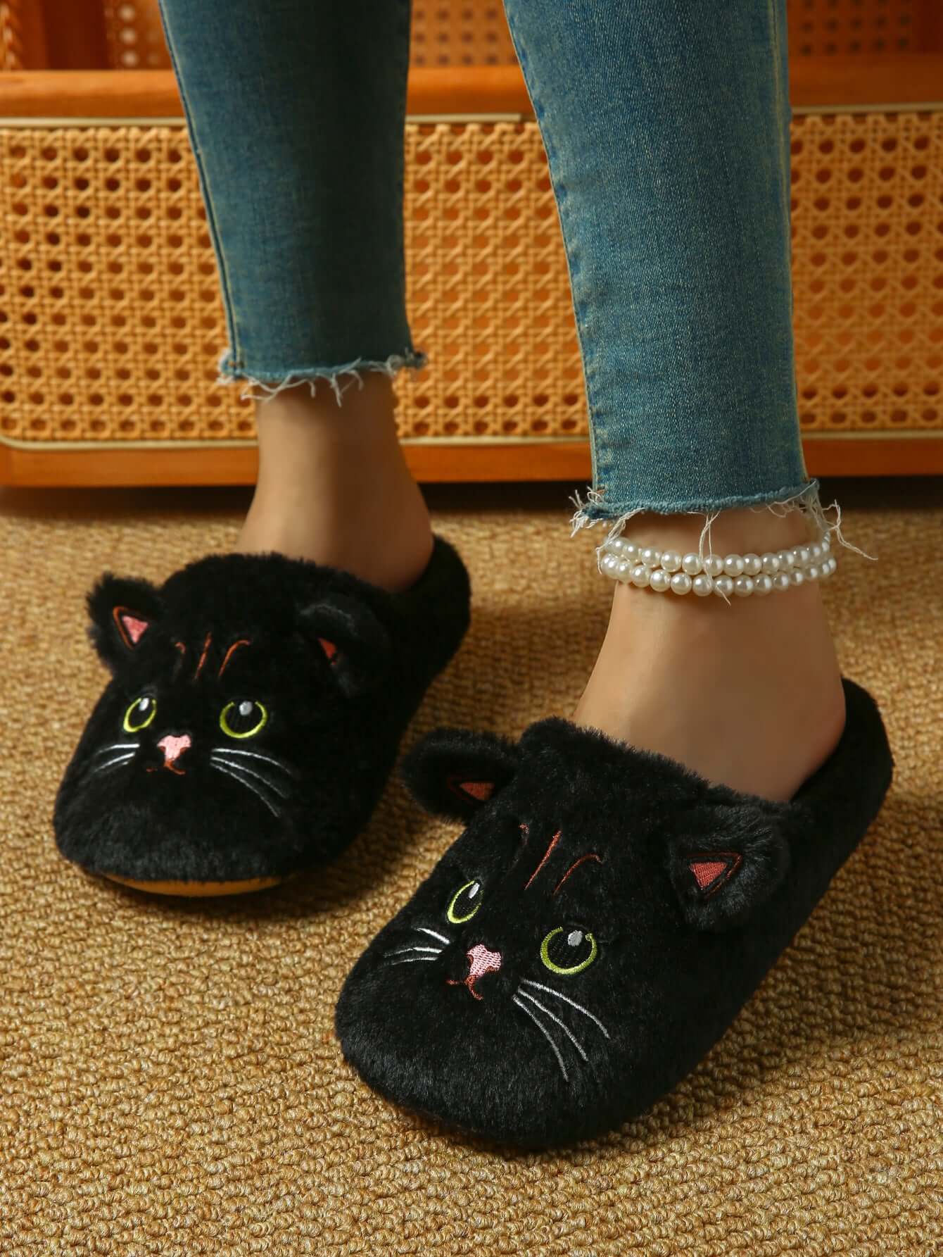 Тапочки оптом | Мягкие пушистые тапочки с кошачьей мордочкой для женщин, зимняя теплая домашняя обувь оптом 