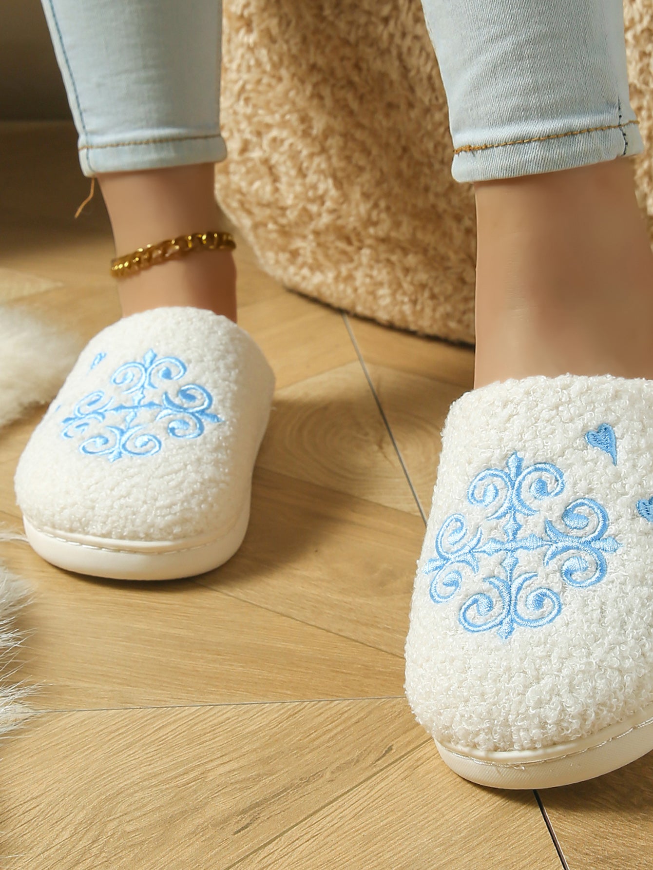 Bulk Slippers | Soft Unisex Blue Snowflake Fuzzy Slippers Winter Warm Indoor Family Shoes Wholesale